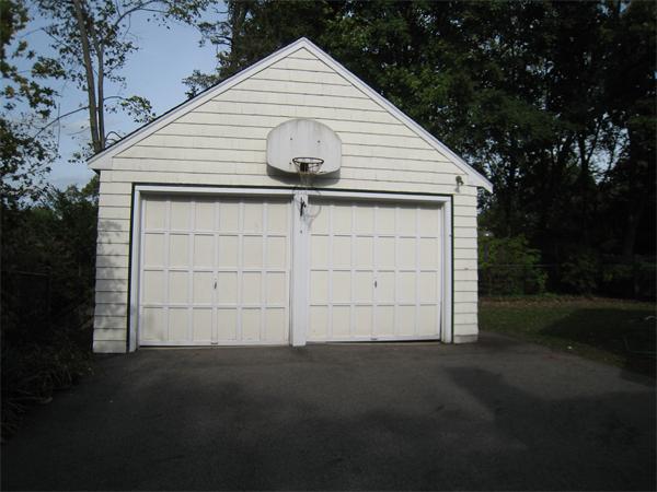 34 Leslie Road Newton, MA 02466 - Photo 15 of 16 Gallery Image 15