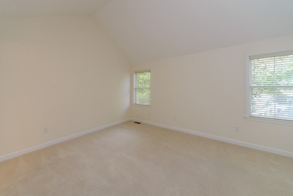 29 Whispering Brook Road, Unit 29 Marlborough, MA 01752 - Photo 13 of 28