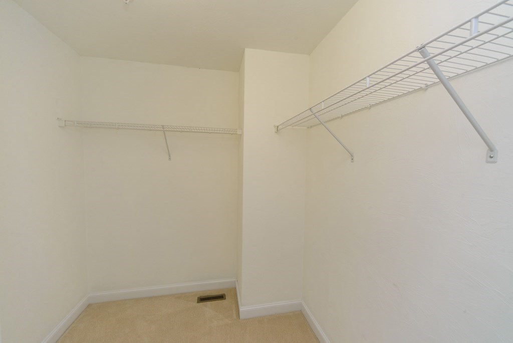 29 Whispering Brook Road, Unit 29 Marlborough, MA 01752 - Photo 16 of 28