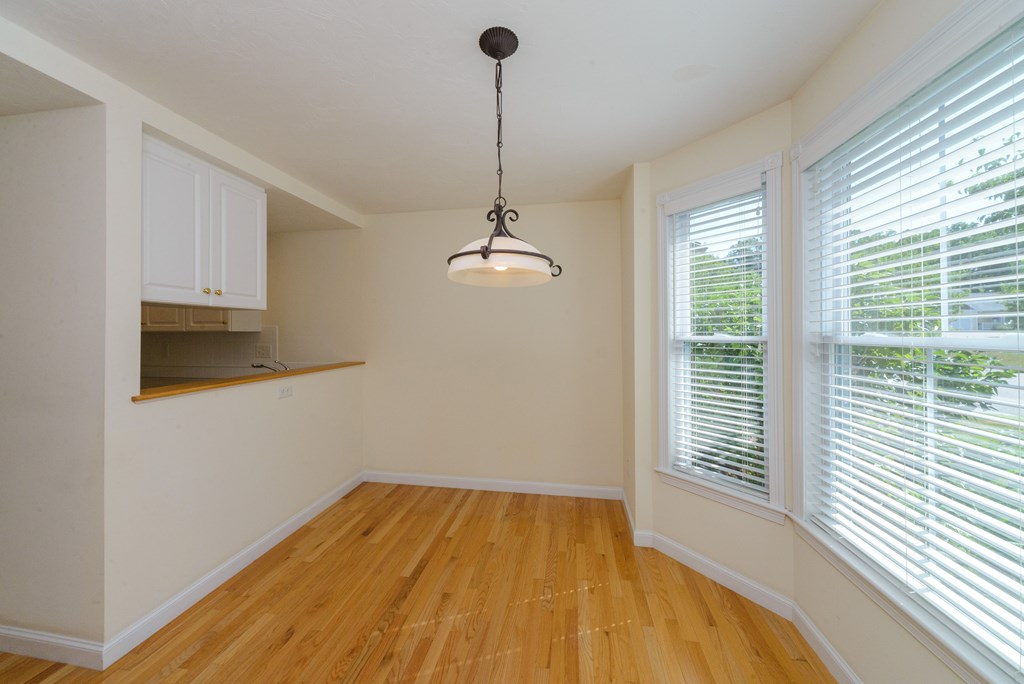 29 Whispering Brook Road, Unit 29 Marlborough, MA 01752 - Photo 4 of 28