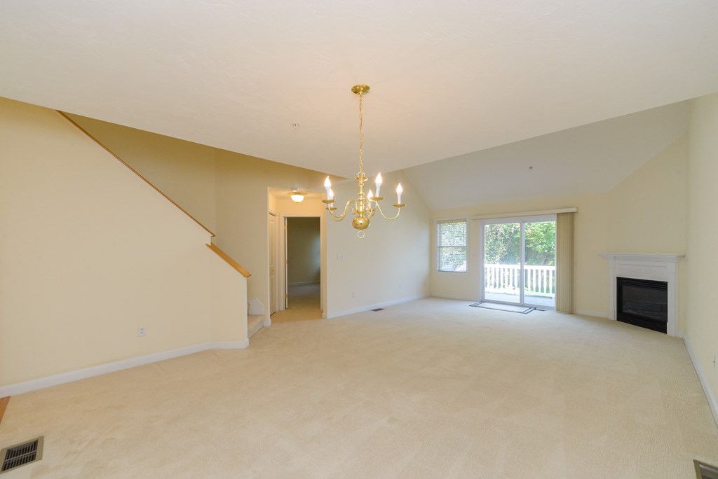 29 Whispering Brook Road, Unit 29 Marlborough, MA 01752 - Photo 7 of 28