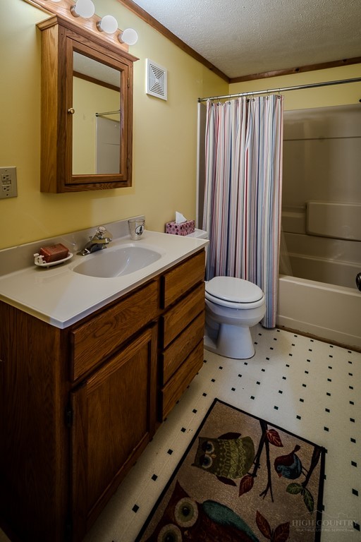 97 Lakeview Road Newland, NC 28657 - Photo 26 of 49
