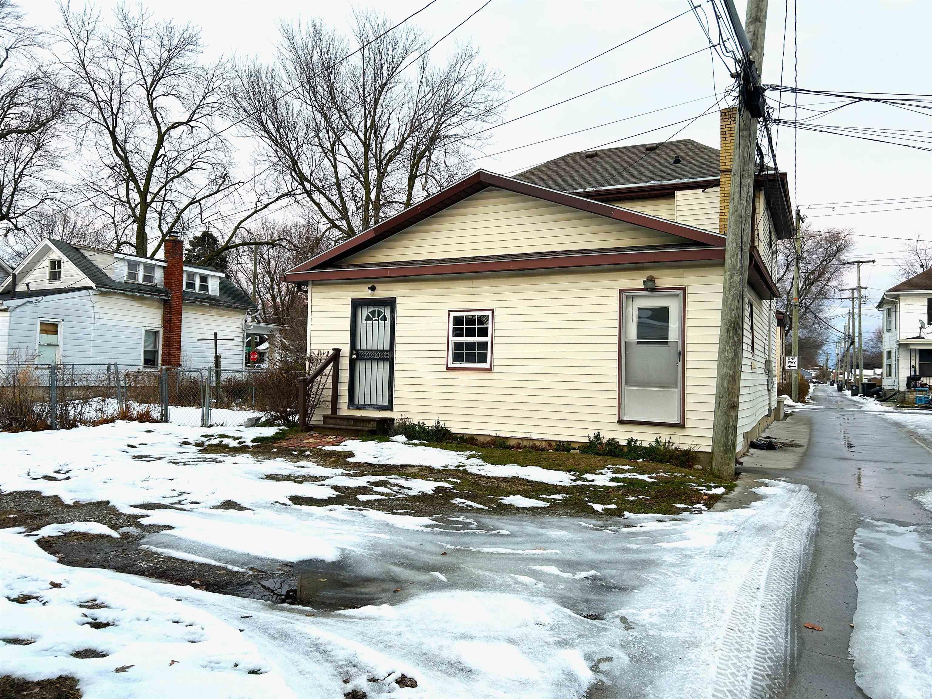 1417 Barthold Street Fort Wayne, IN 46808 - Photo 5 of 22