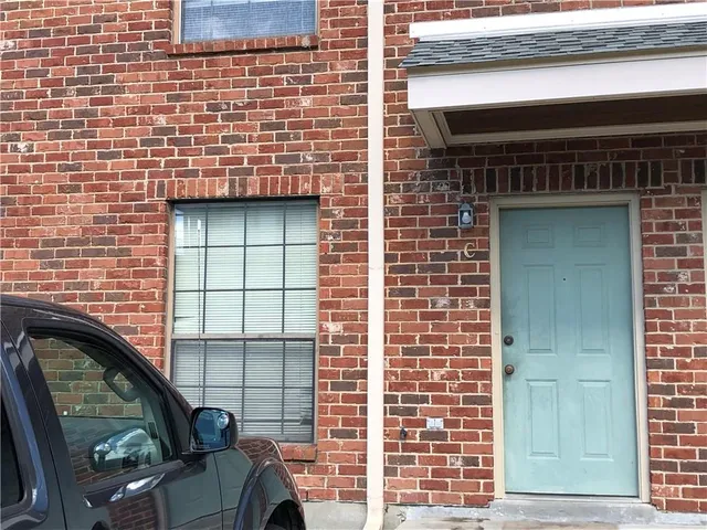 $1,150 | 220 Geneva Street, Unit C, Metairie, LA 70005