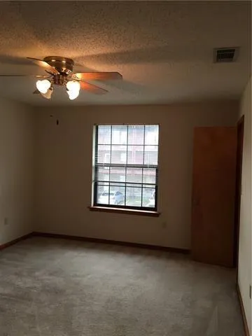 $1,150 | 220 Geneva Street, Unit C, Metairie, LA 70005