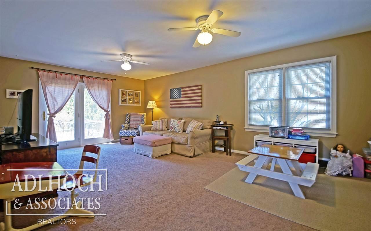 307 Ridgemont Road Grosse Pointe Farms, MI 48236 - Photo 12 of 25