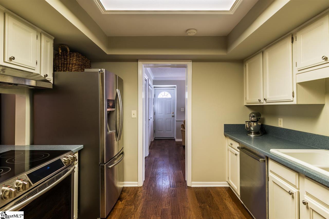 803 Edwards Road, Unit 23 Greenville, SC 29615 - Photo 14 of 31 Gallery Image 14