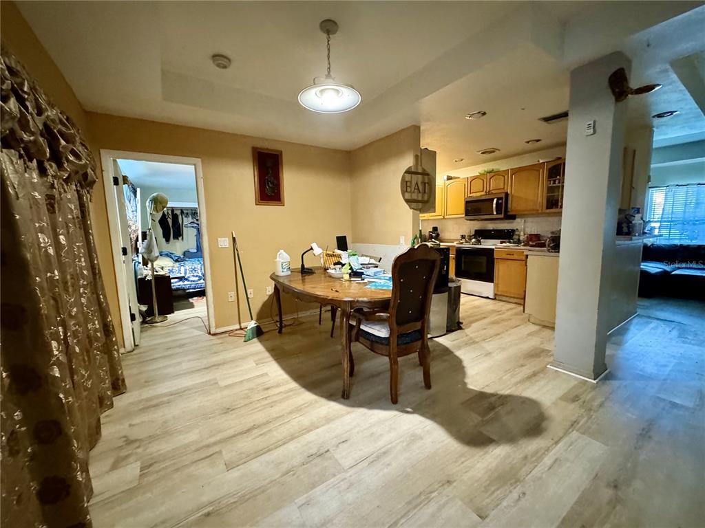 361 Porpoise Road Venice, FL 34293 - Photo 6 of 20