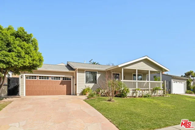 $1,585,000 | 8912 Yorktown Avenue, Los Angeles, CA 90045