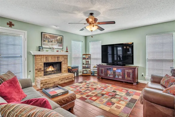 $2,600 | 4117 Oxlea Drive, Plano, TX 75024