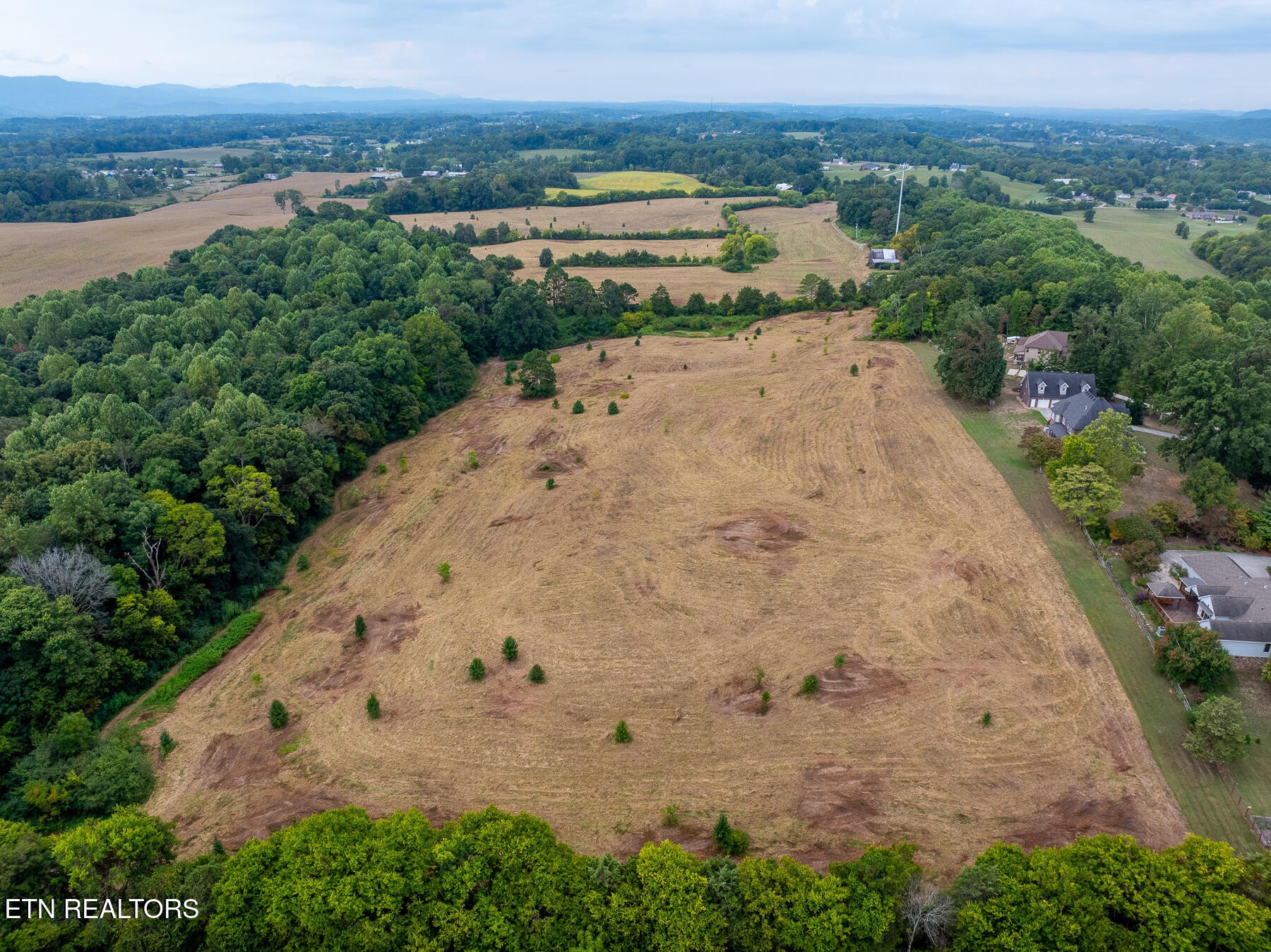 272 Keeble Road Maryville, TN 37804 - Photo 24 of 39 Gallery Image 24