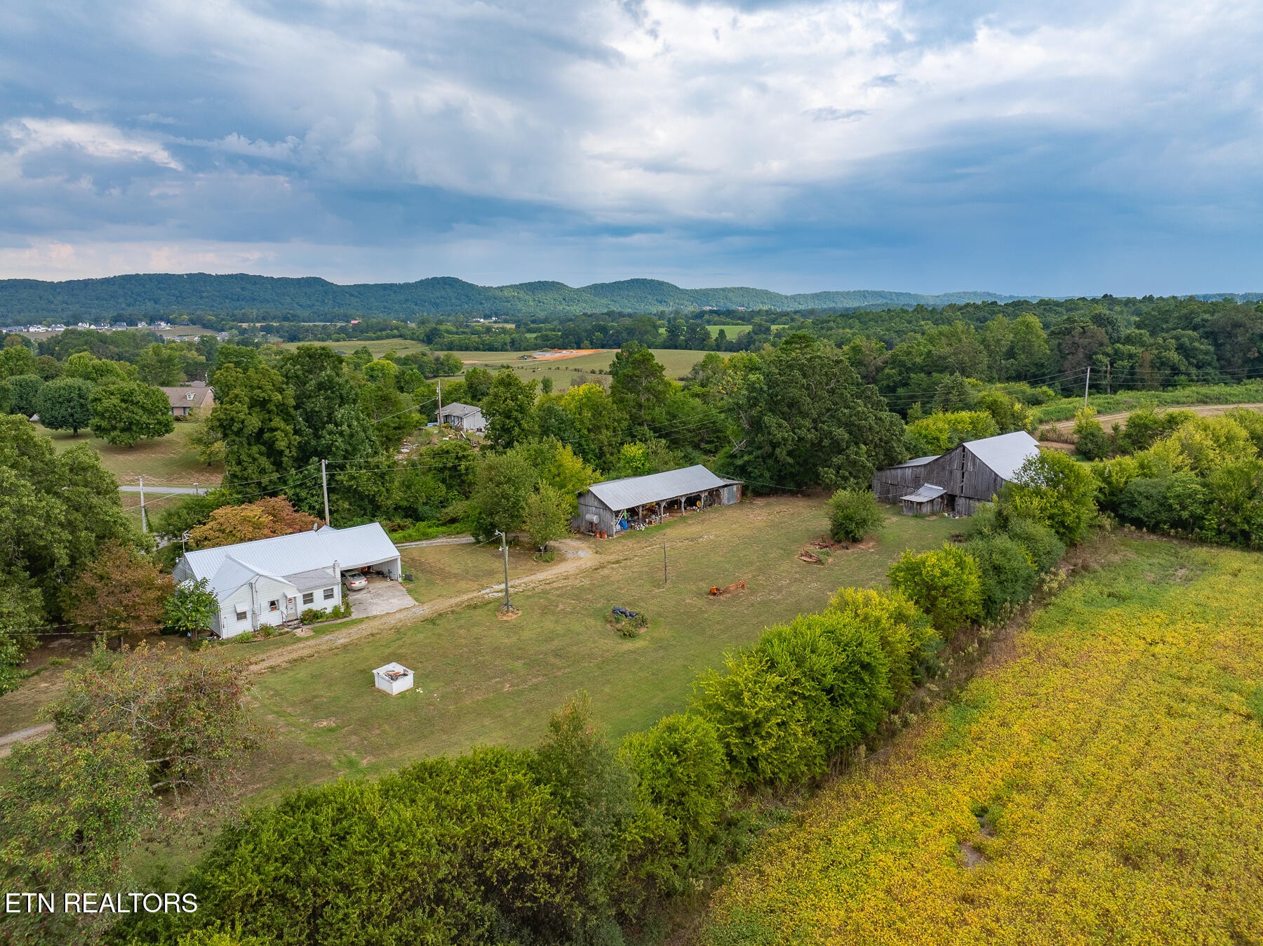 272 Keeble Road Maryville, TN 37804 - Photo 25 of 39 Gallery Image 25