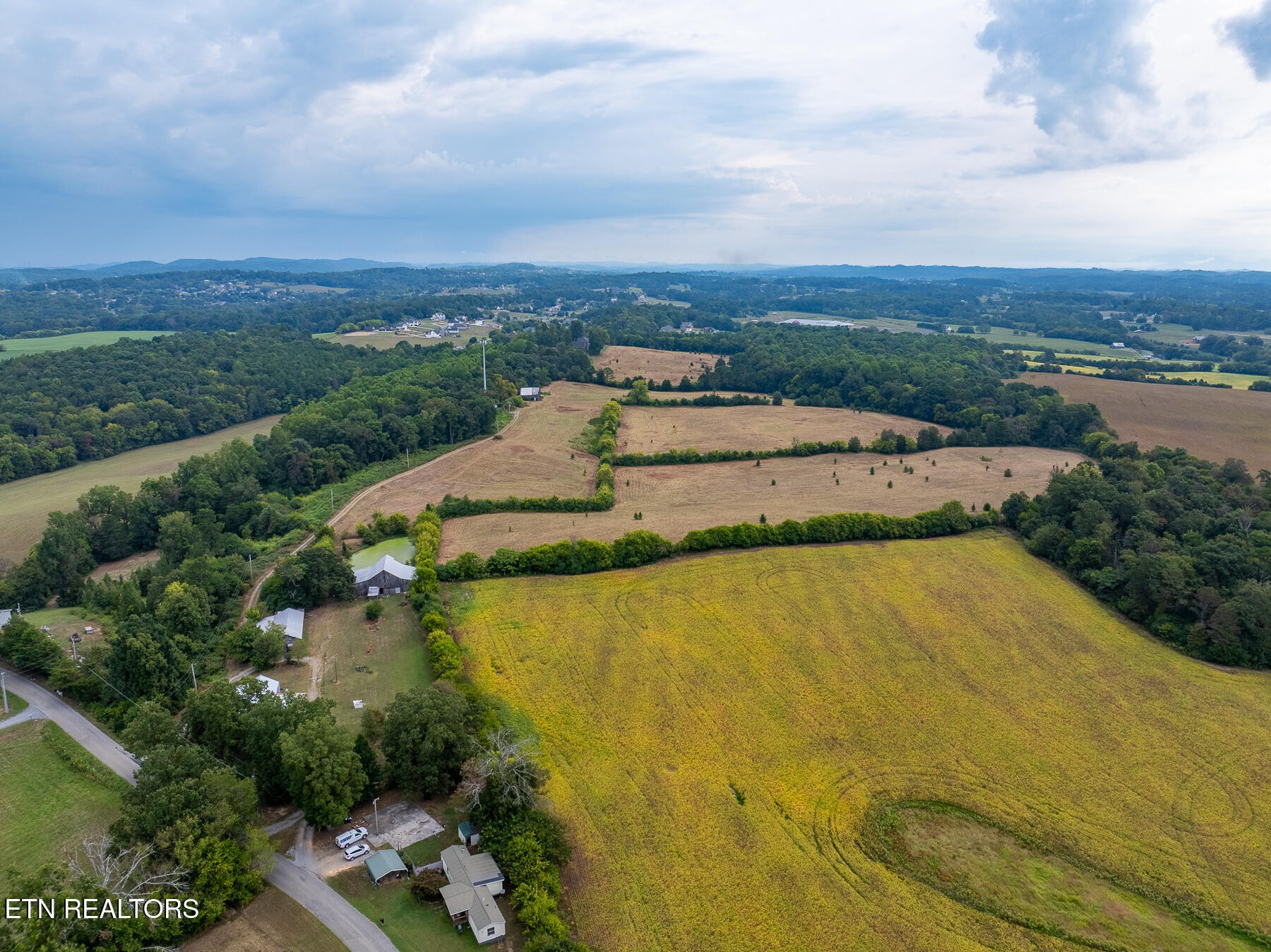272 Keeble Road Maryville, TN 37804 - Photo 31 of 39 Gallery Image 31