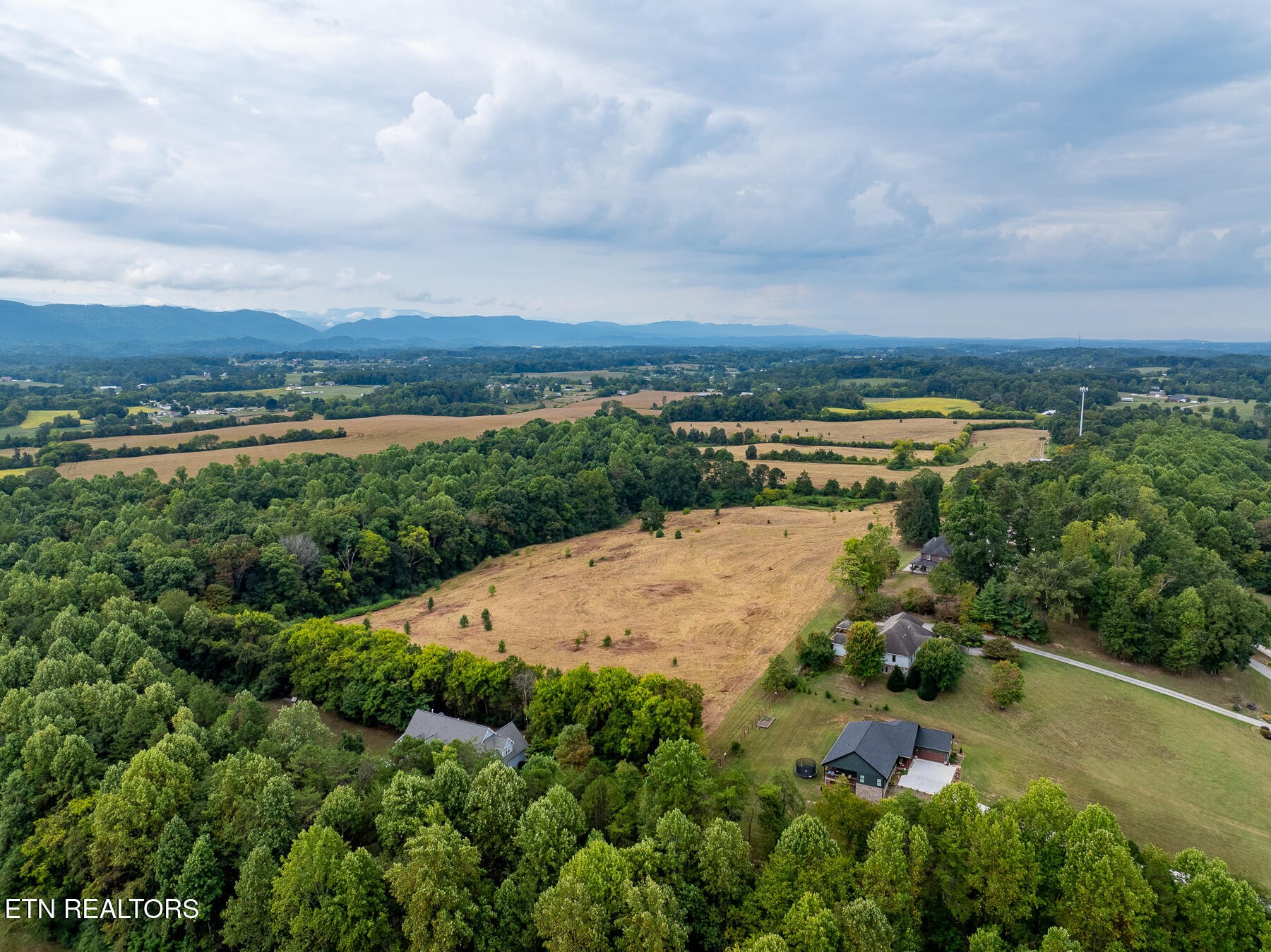 272 Keeble Road Maryville, TN 37804 - Photo 36 of 39 Gallery Image 36