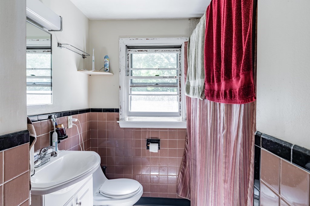 14 Powder Mill Road Southwick, MA 01077 - Photo 8 of 16 Gallery Image 8