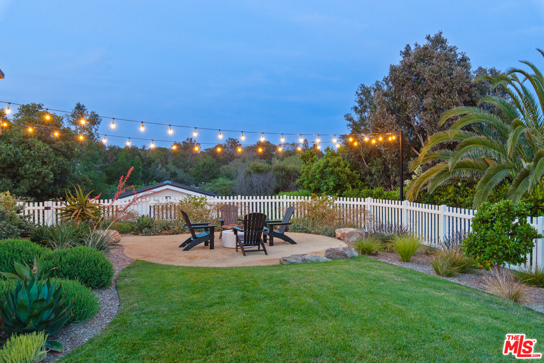 6530 Zuma View Place Malibu, CA 90265 - Photo 31 of 31 a garden view with a seating space