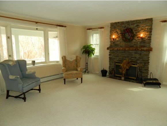 201 Cooper Road Milton, VT 05468 - Photo 10 of 28 Gallery Image 10