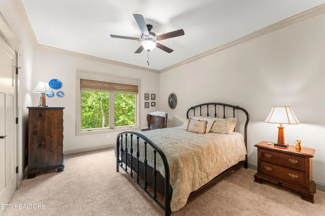 $989,000 | 143 Chestnut Ridge Lane, Crossville, TN 38558