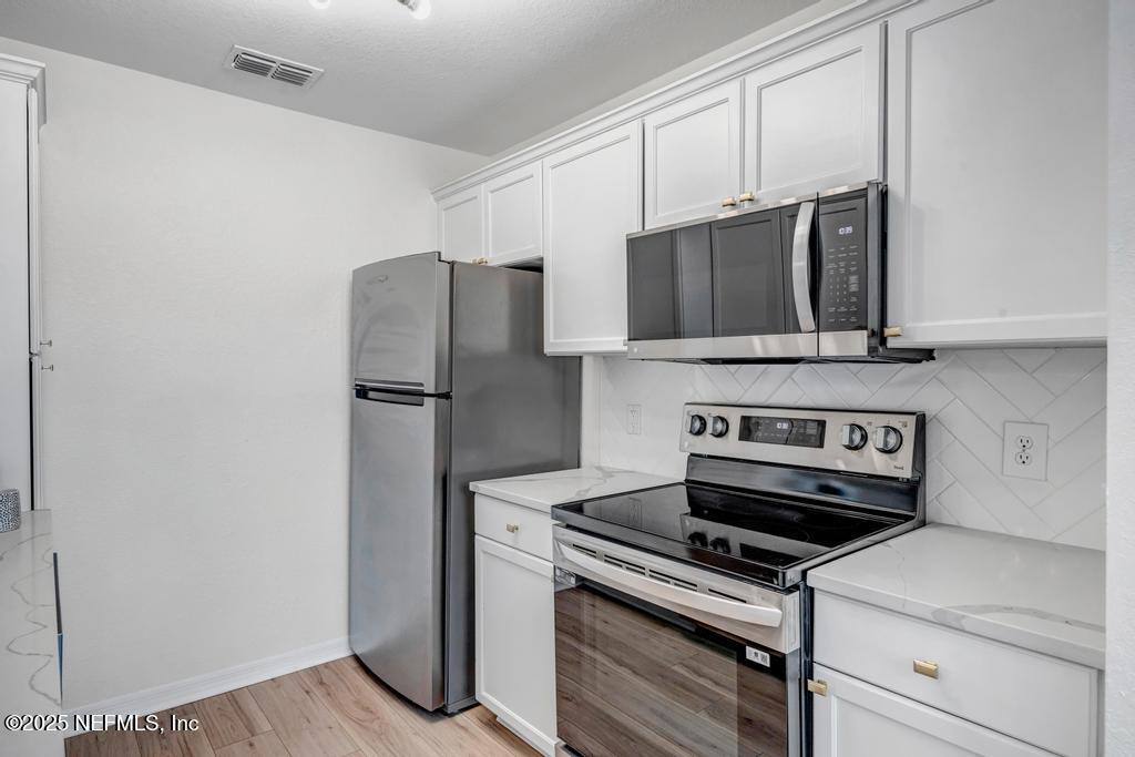 10961 Burnt Mill Road, Unit 1534 Jacksonville, FL 32256 - Photo 9 of 33 10961 Burnt Mill Rd Unit 1534-12