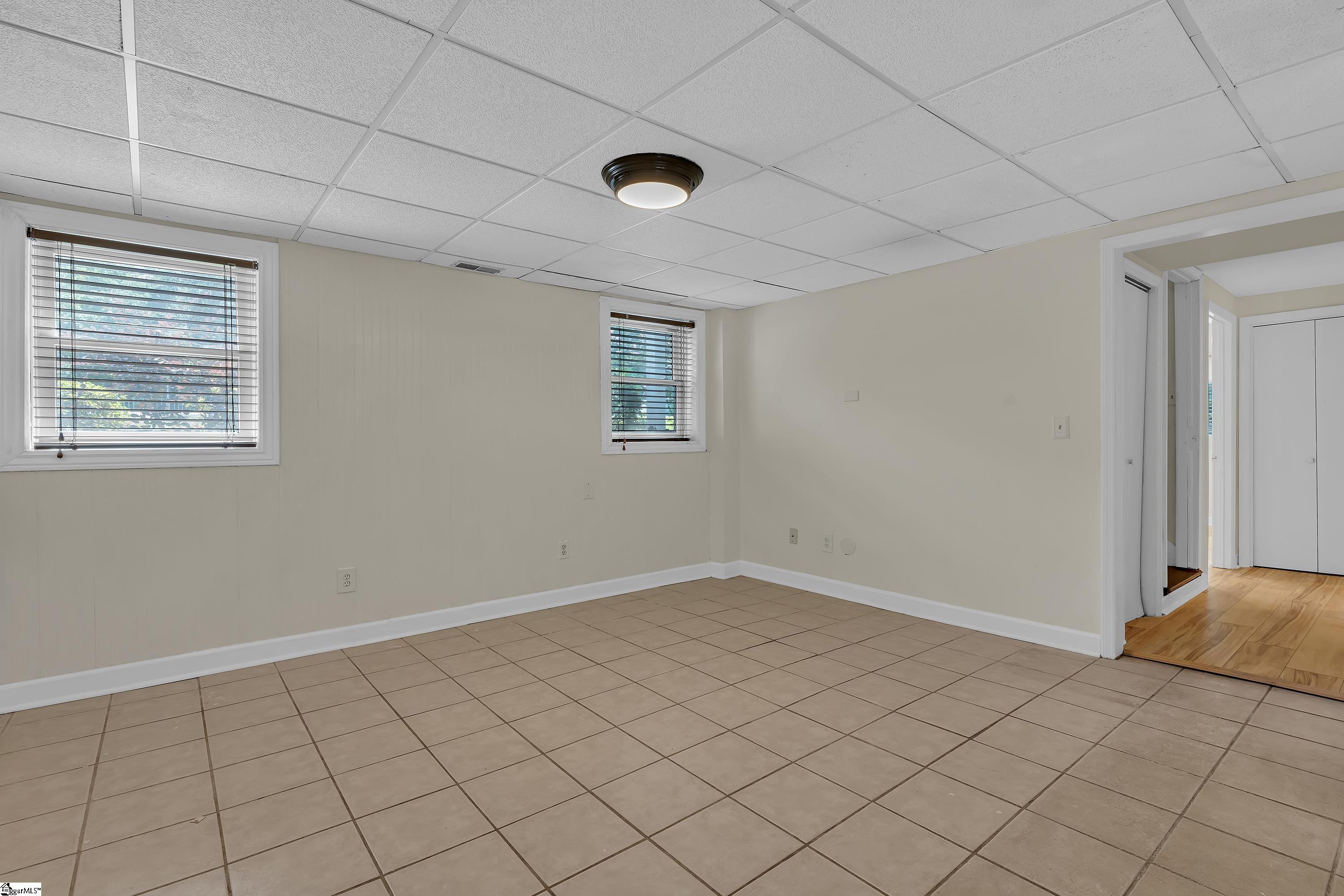 504 Holland Road Simpsonville, SC 29681 - Photo 16 of 30 Gallery Image 16