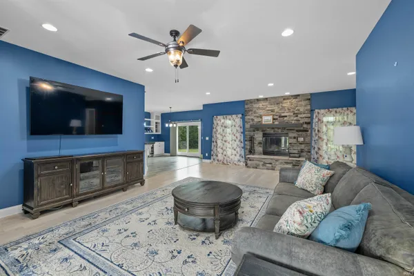 $849,900 | 3529 Highlander Cove, Auburn, IN 46706