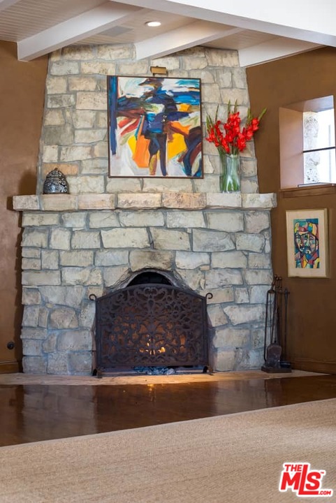 1766 Westridge Road Los Angeles, CA 90049 - Photo 10 of 54
