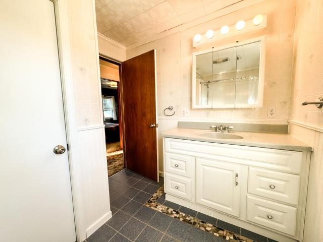 5 Alexander Street Warren, PA 16365 - Photo 11 of 21 Gallery Image 11