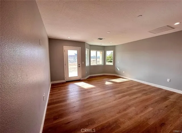 $549,899 | 14847 Ritter Street, Victorville, CA 92394