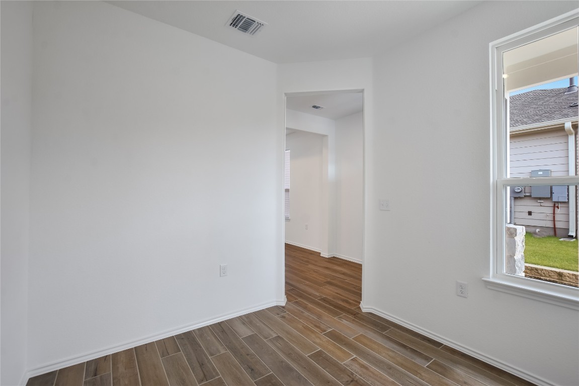 103 Crossbar Street Georgetown, TX 78633 - Photo 27 of 40