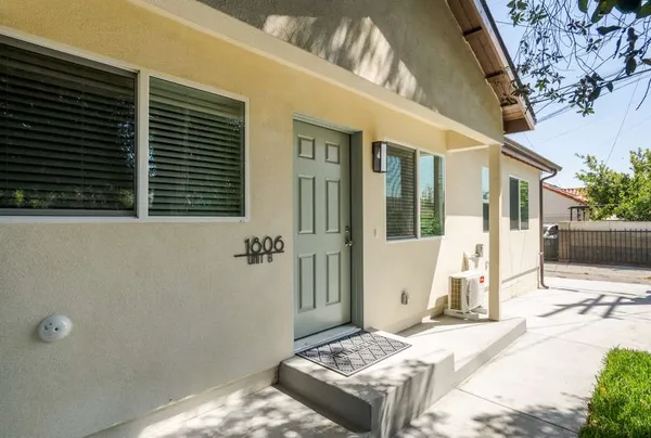 $2,900 | 1806 South 8th Street, Unit B, Alhambra, CA 91803