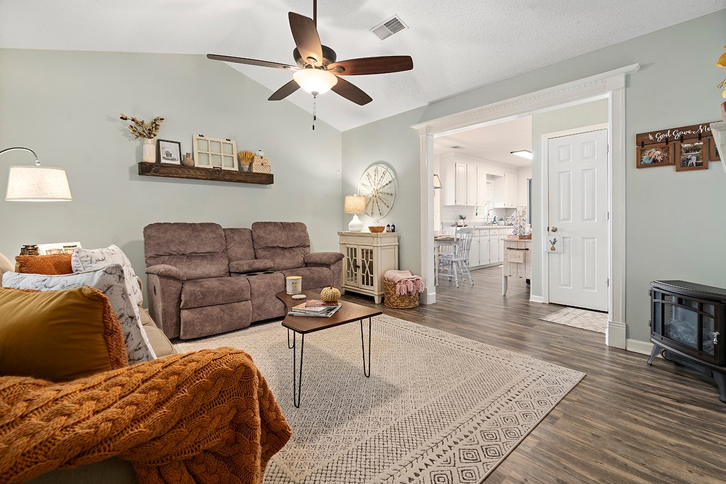 204 Haltiwanger Road Greenwood, SC 29649 - Photo 2 of 12 Gallery Image 2