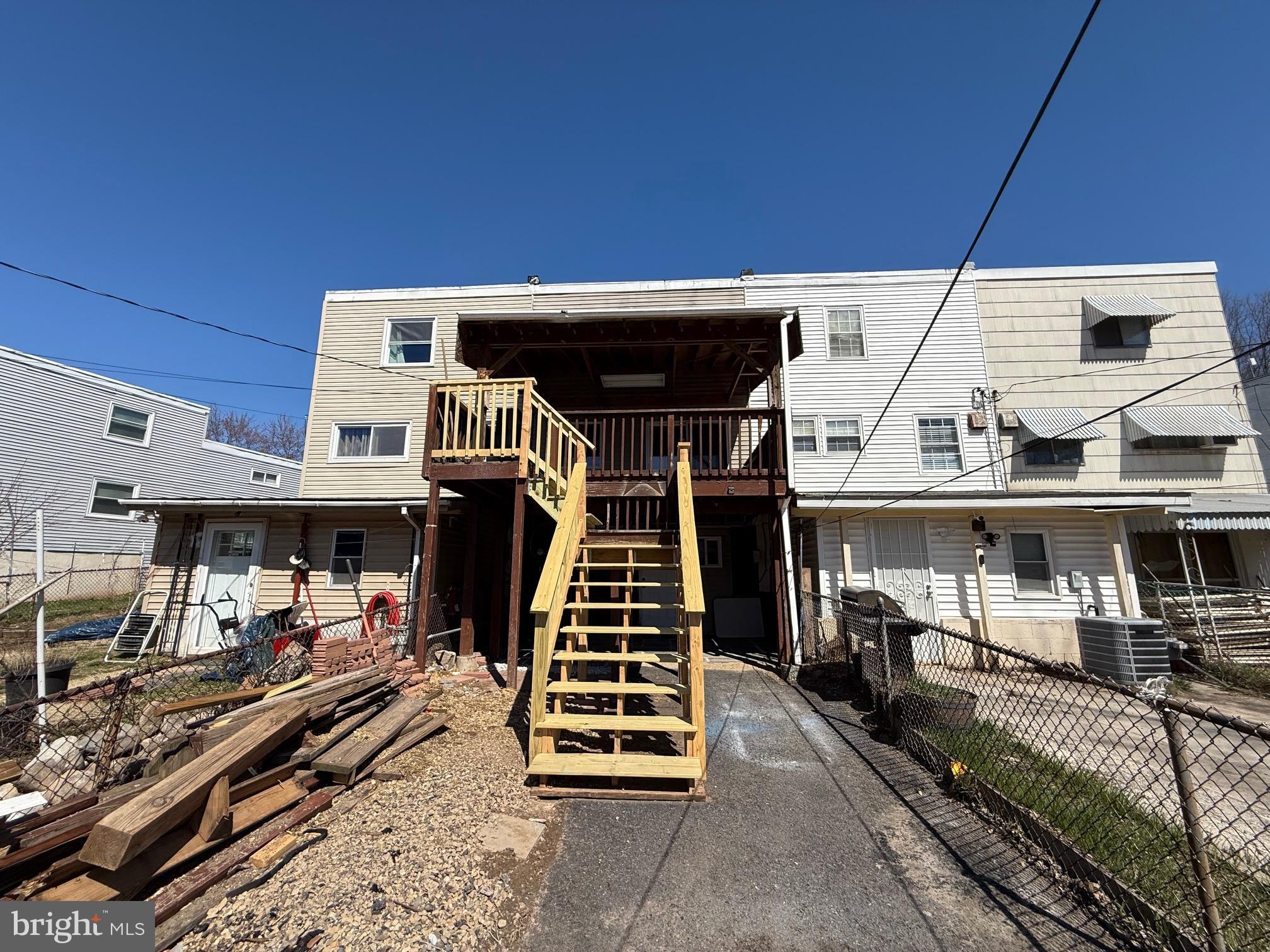876 Andover Road Lansdale, PA 19446 - Photo 15 of 18 Rear Deck