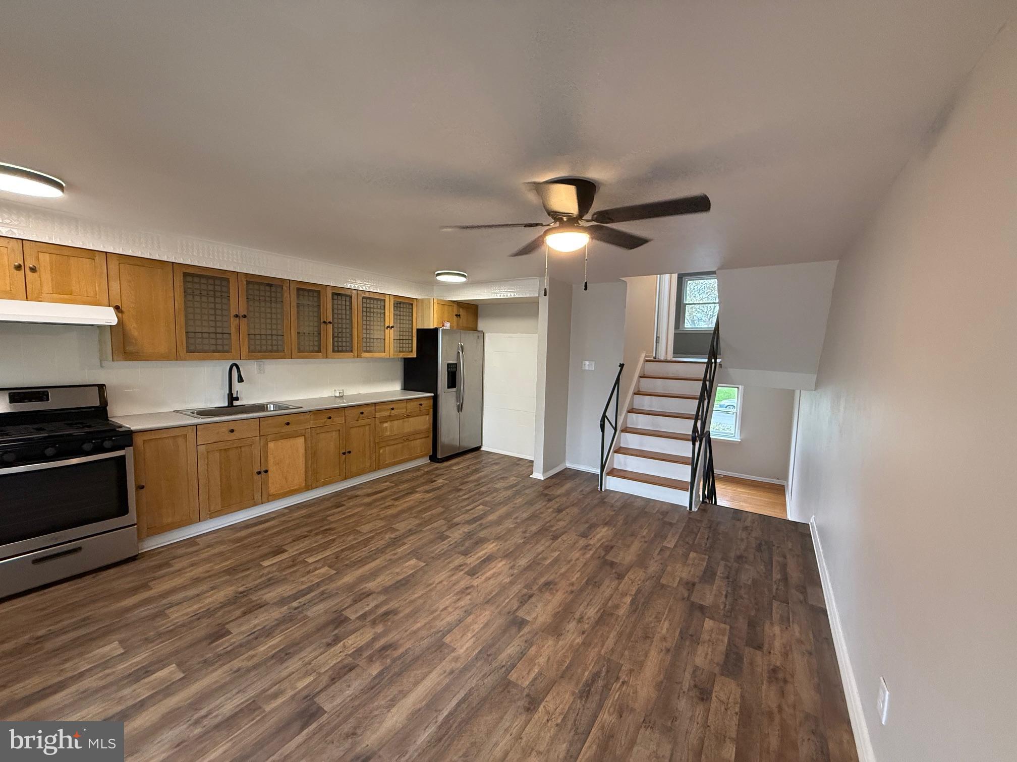 876 Andover Road Lansdale, PA 19446 - Photo 3 of 18 Gallery Image 3
