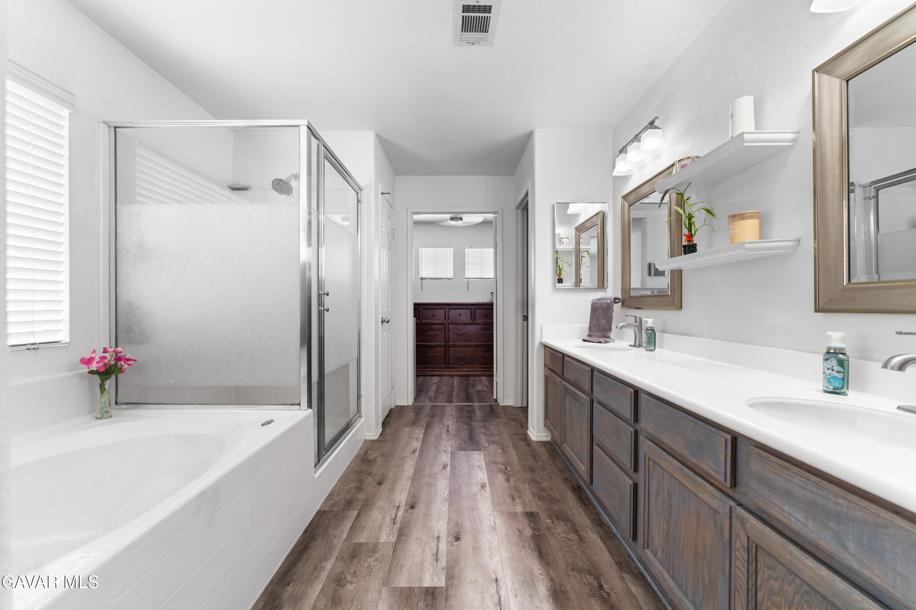 4040 Cobble Court Palmdale, CA 93551 - Photo 13 of 41 DSC07427