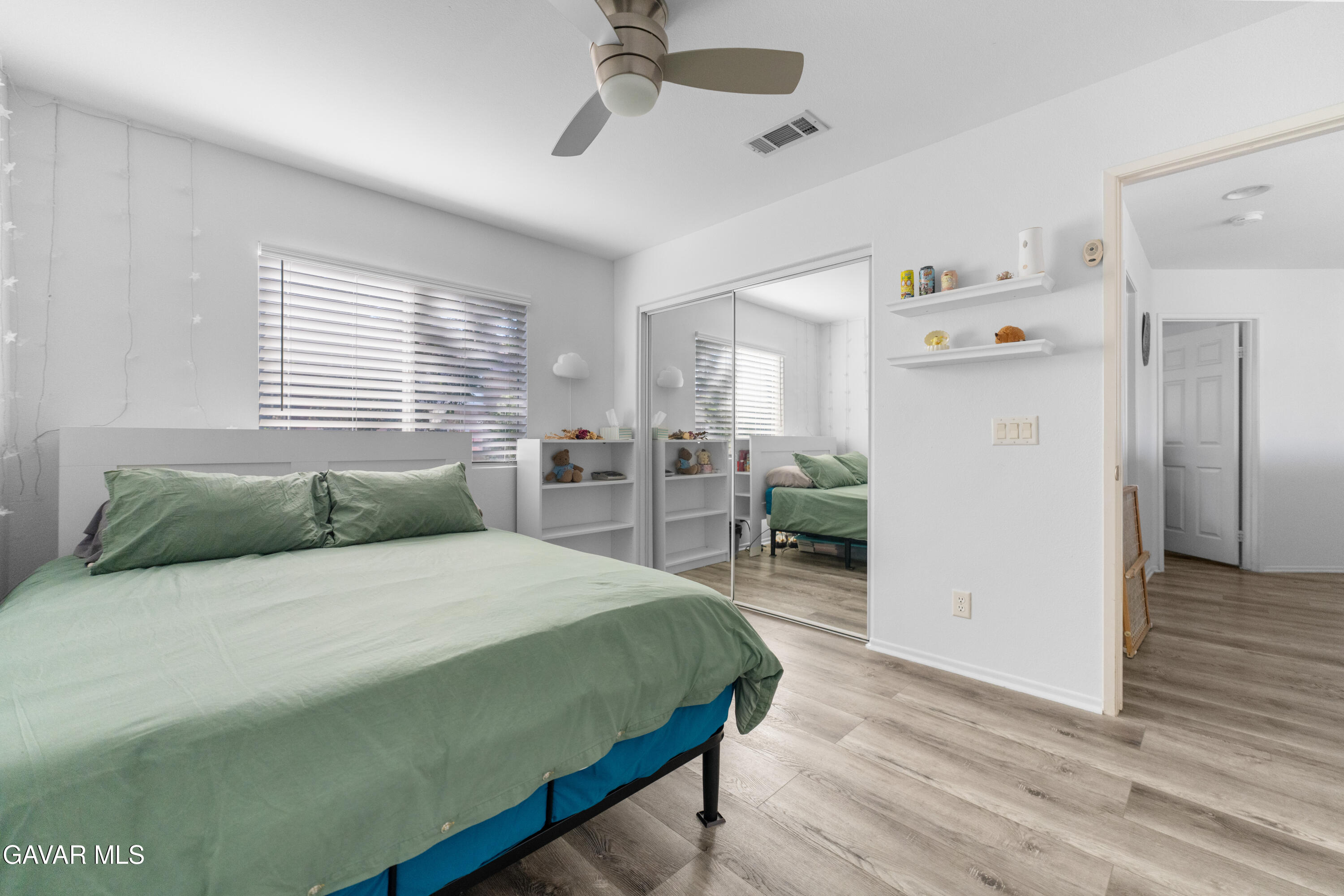 4040 Cobble Court Palmdale, CA 93551 - Photo 16 of 41 DSC08452