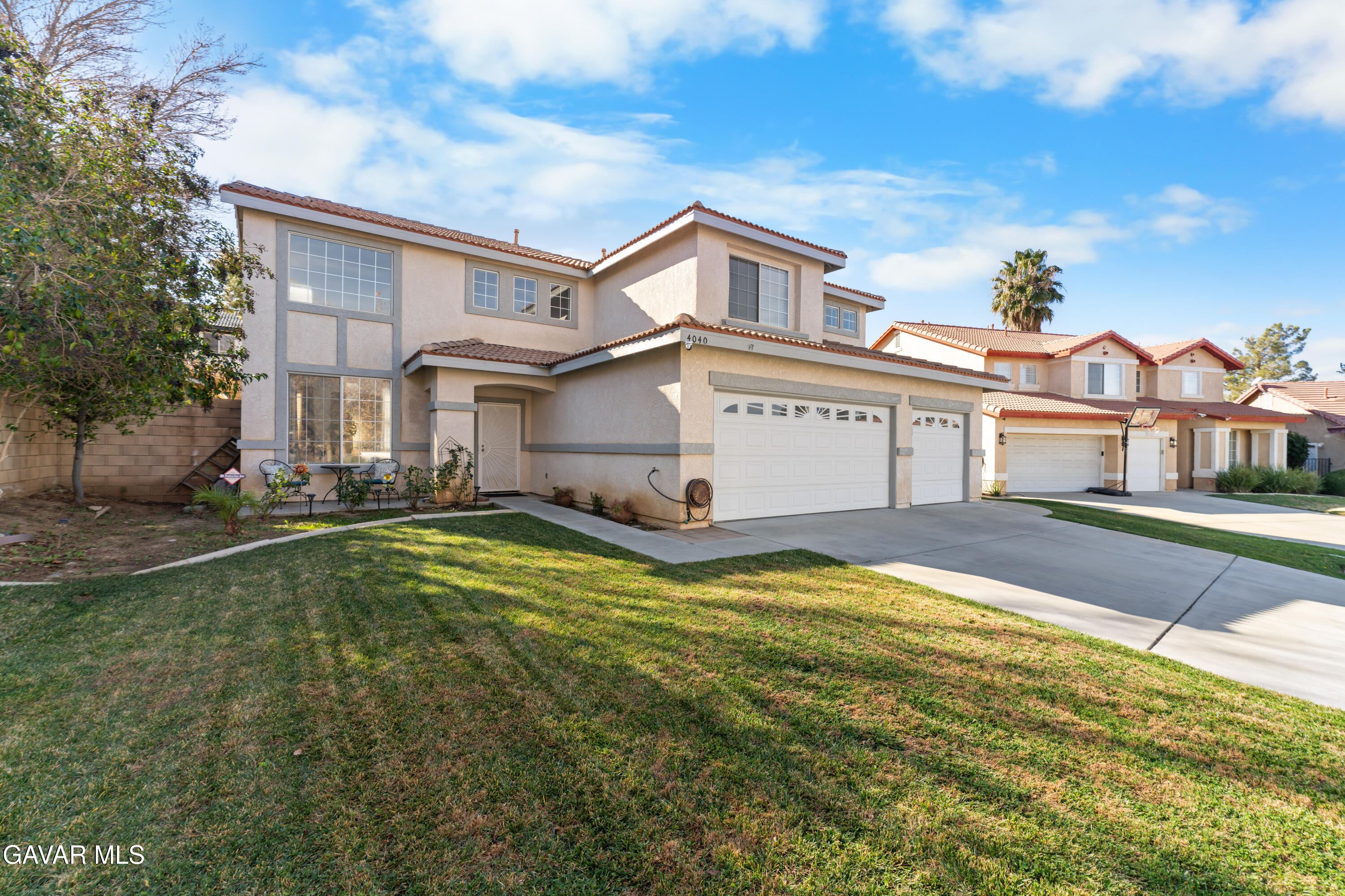 4040 Cobble Court Palmdale, CA 93551 - Photo 3 of 41 DSC08444