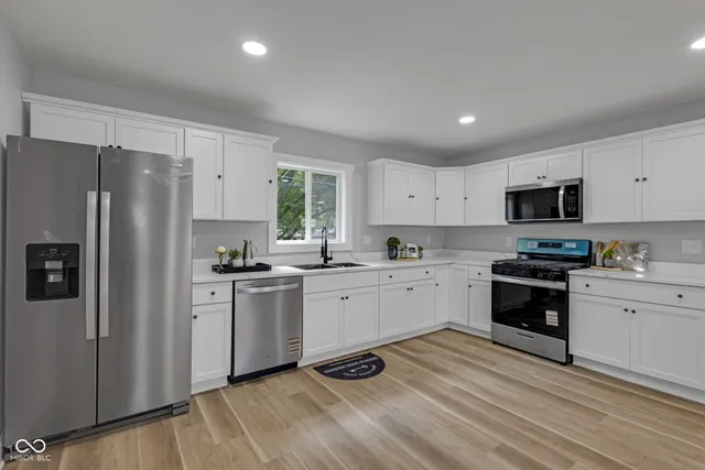 $390,900 | 10398 Ethel Street, Carmel, IN 46280