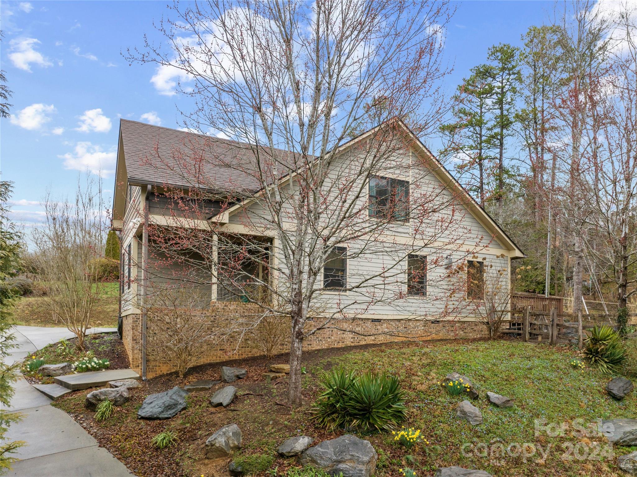 120 Bell Road Asheville, NC 28805 - Photo 32 of 34 Gallery Image 32