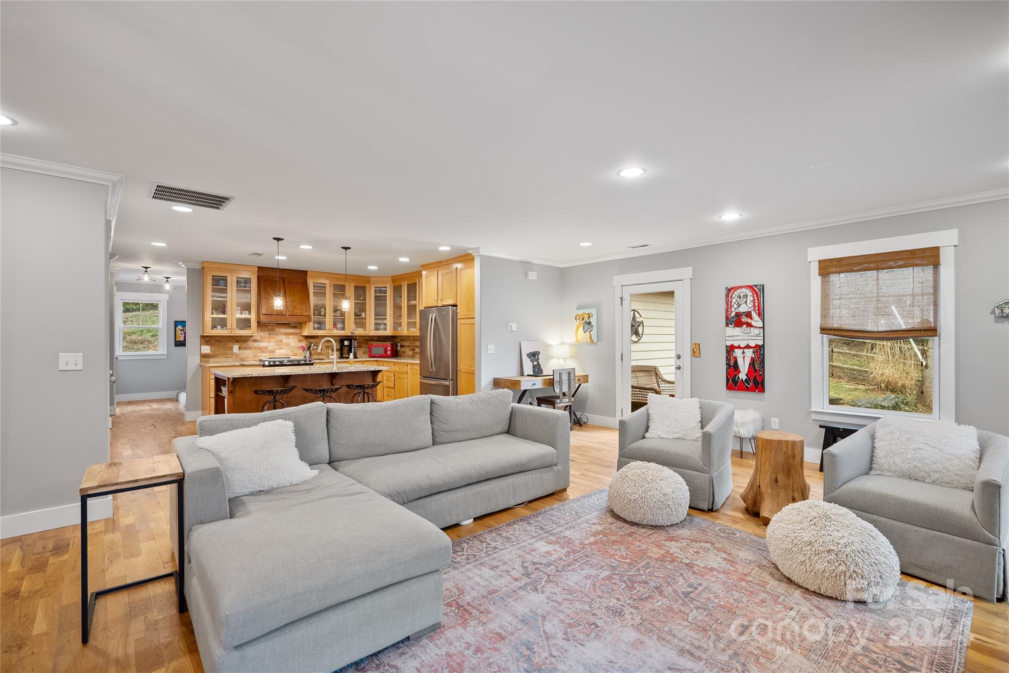 120 Bell Road Asheville, NC 28805 - Photo 4 of 34 Gallery Image 4