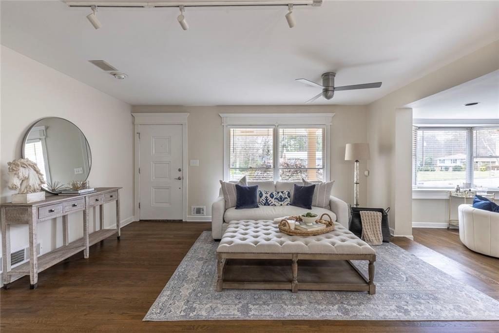 2678 Frontier Trail Atlanta, GA 30341 - Photo 10 of 46