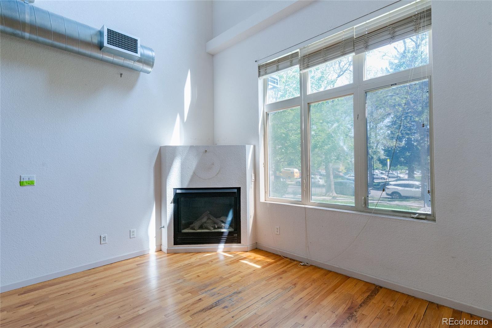 275 Rampart Way, Unit 208 Denver, CO 80230 - Photo 4 of 25 Gallery Image 4