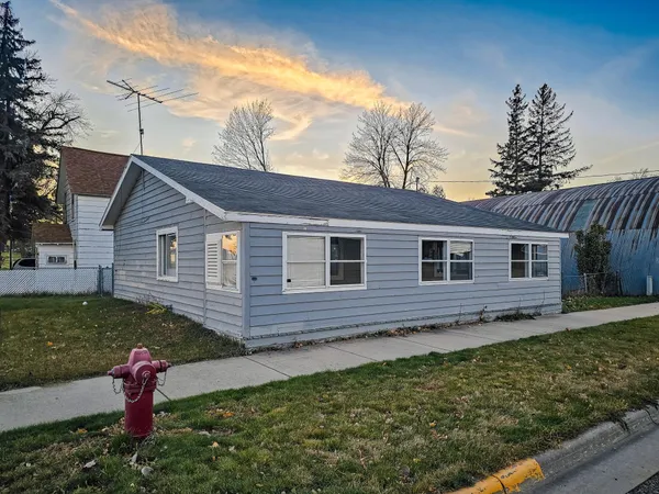 $79,900 | 500 Fergus Avenue, Henning, MN 56551