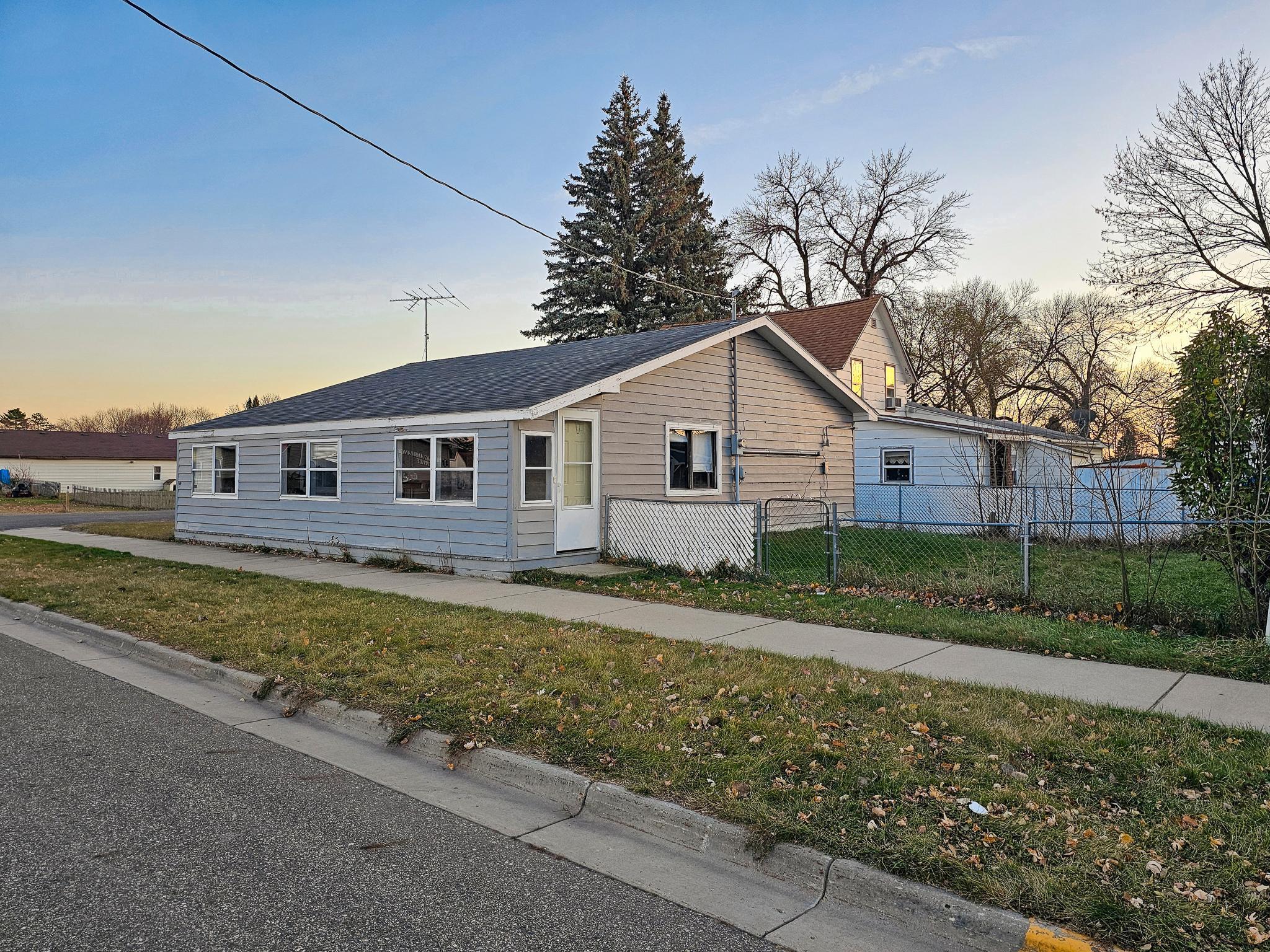 500 Fergus Avenue Henning, MN 56551 - Photo 3 of 19