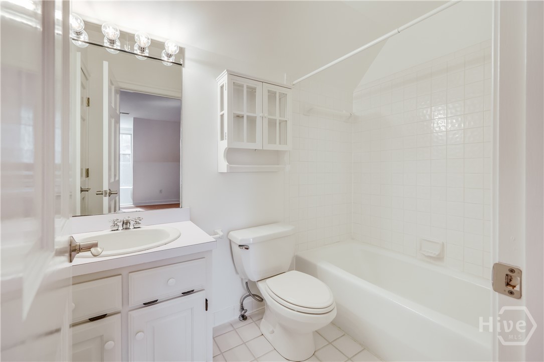 108 Chickadee Court Athens, GA 30605 - Photo 43 of 73 Upstairs Bathroom 1
