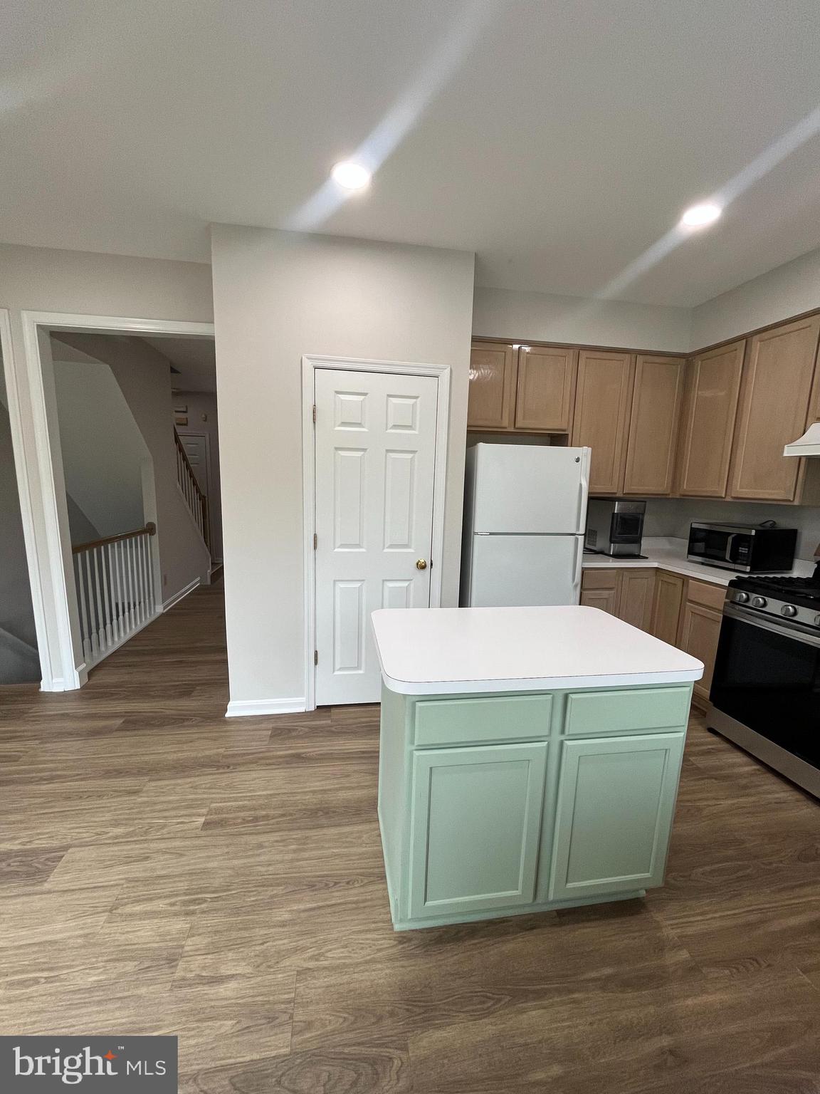 5106 Observation Way Alexandria, VA 22312 - Photo 12 of 31 Kitchen
