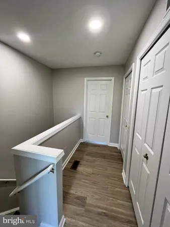 $3,295 | 5106 Observation Way, Alexandria, VA 22312