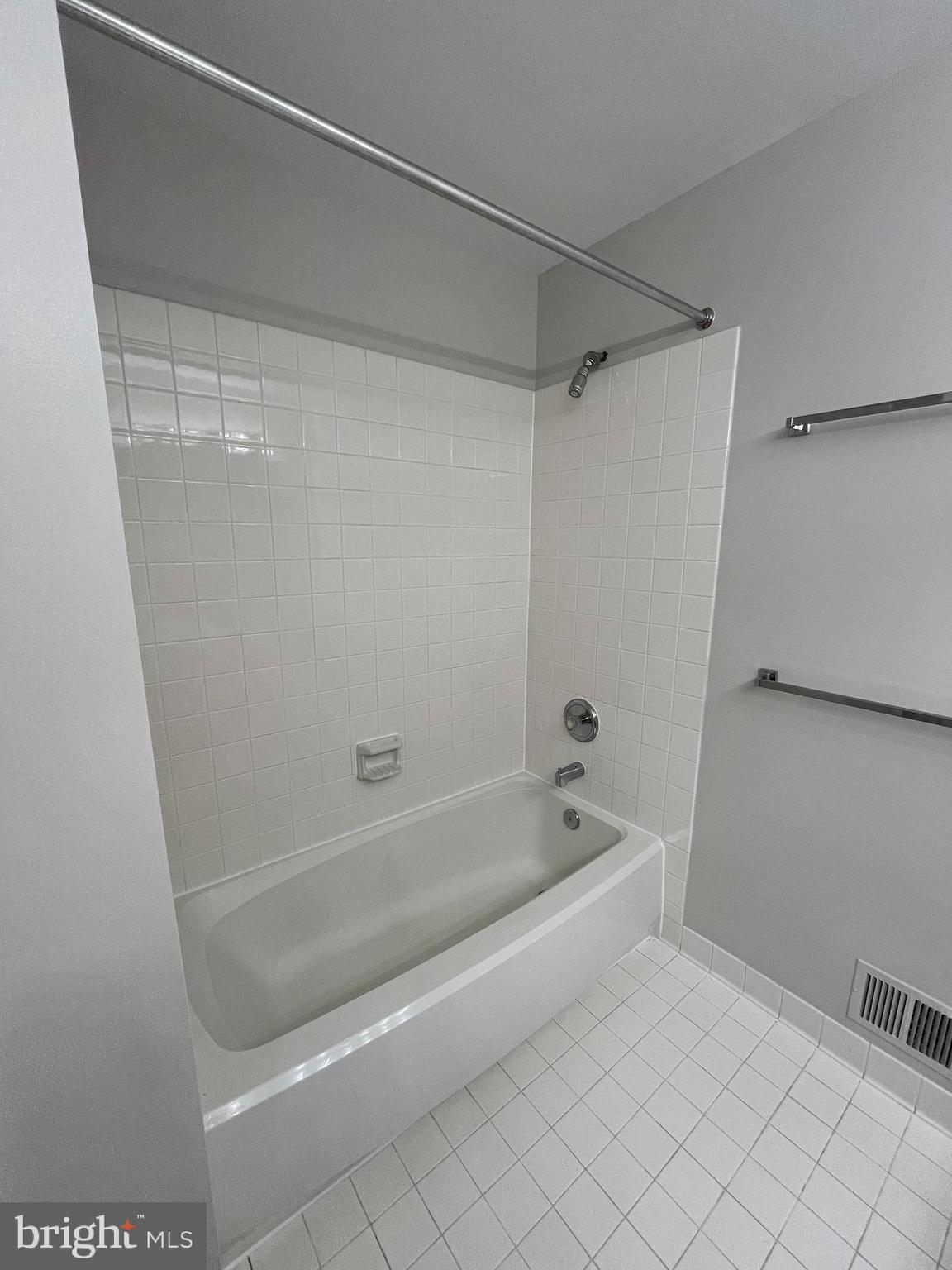 5106 Observation Way Alexandria, VA 22312 - Photo 18 of 31 Primary bathroom1