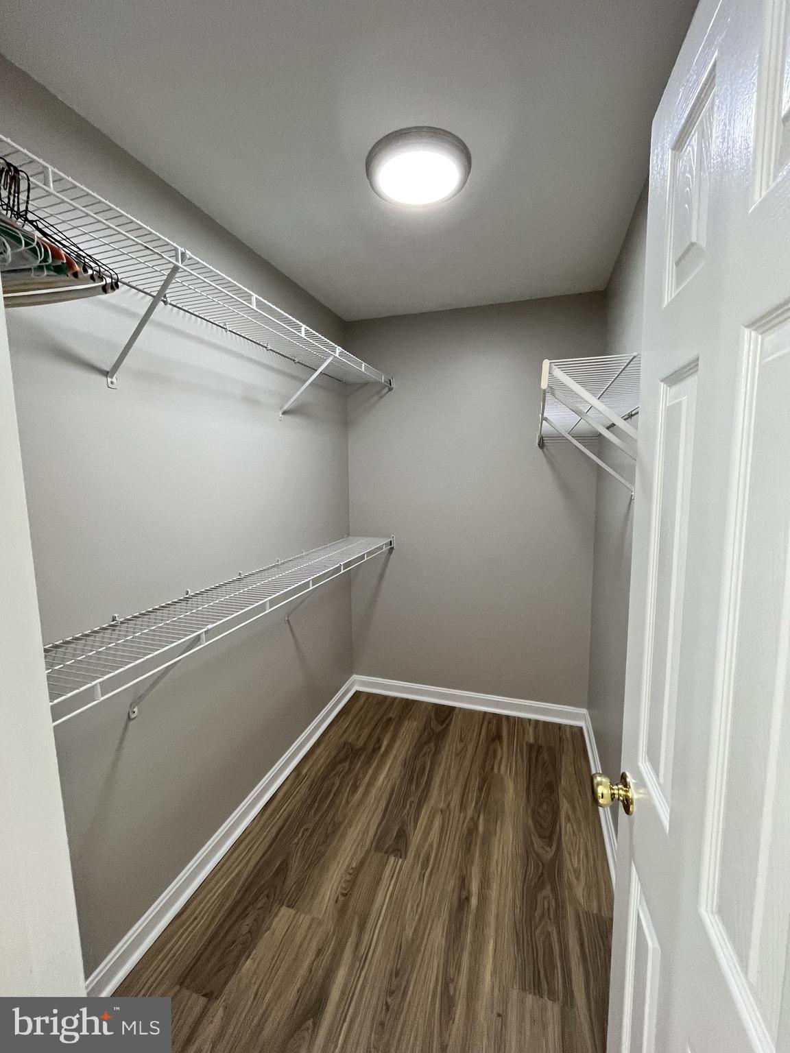 5106 Observation Way Alexandria, VA 22312 - Photo 19 of 31 Primary walk in closet