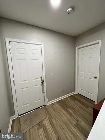 $3,295 | 5106 Observation Way, Alexandria, VA 22312