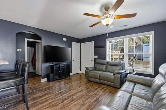 $259,900 | 1105 Hickory Drive, Conway, SC 29527